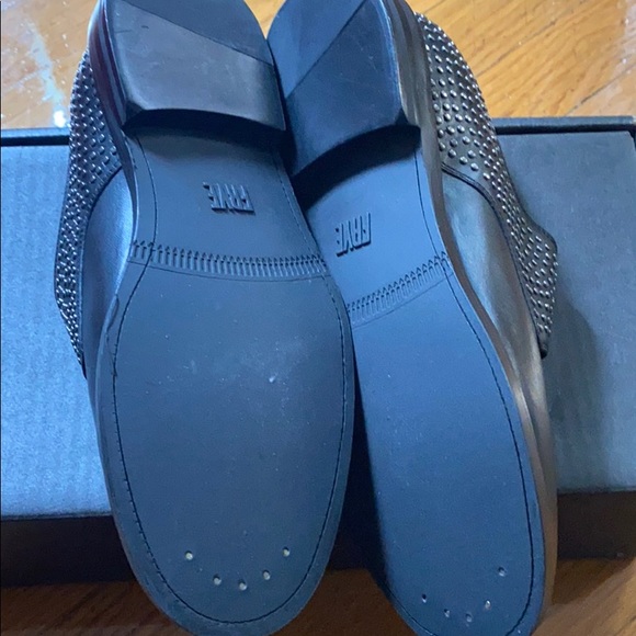 FRYE flat buckle shoes - Picture 5 of 6